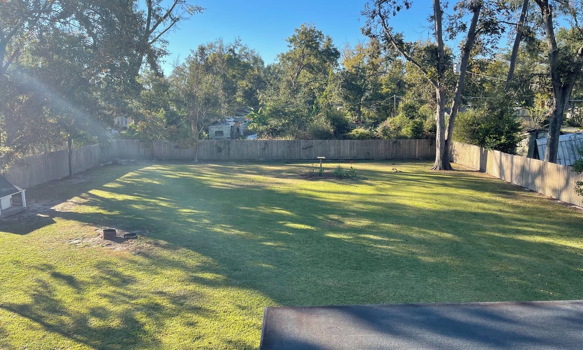 Valdosta Cottage | Charming 3-bedroom cottage in marvelous Valdosta with AC,