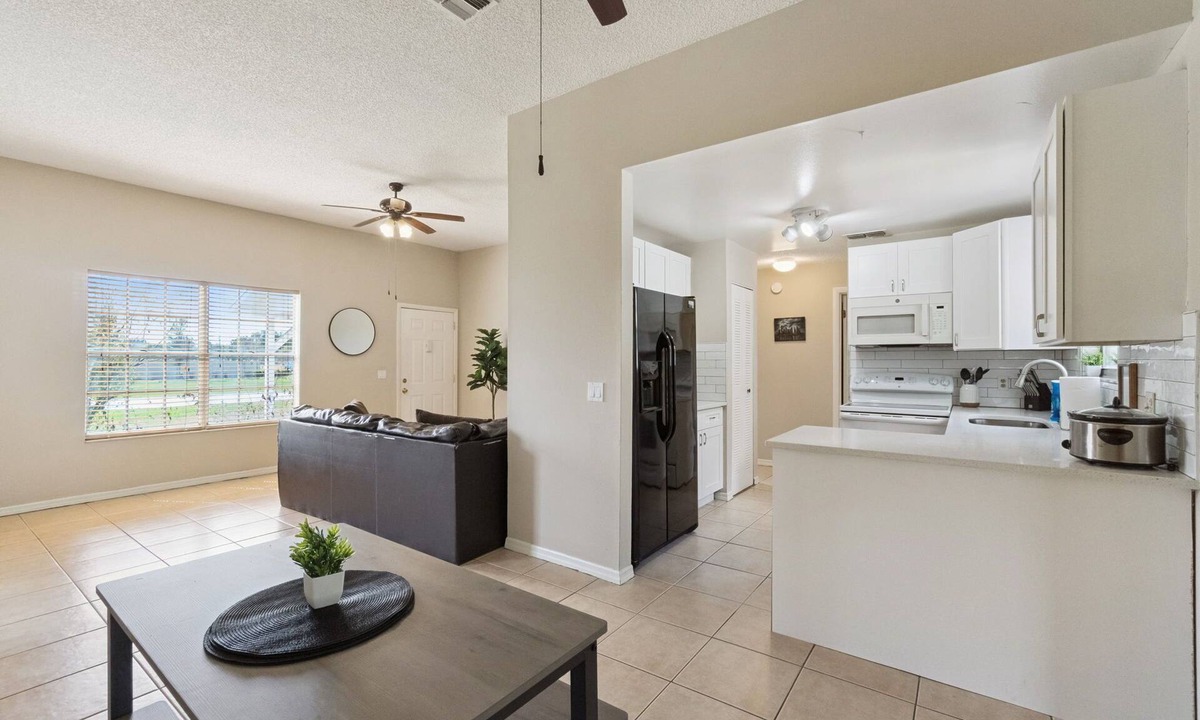 St. Cloud House | Charming 3BR home in St. Cloud Near Lake Toho & Orlando Attractions