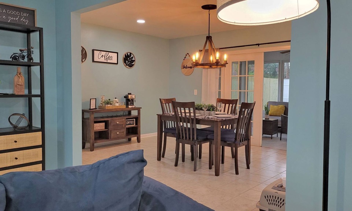 Bloomingdale House | Charming and Bright Family Home