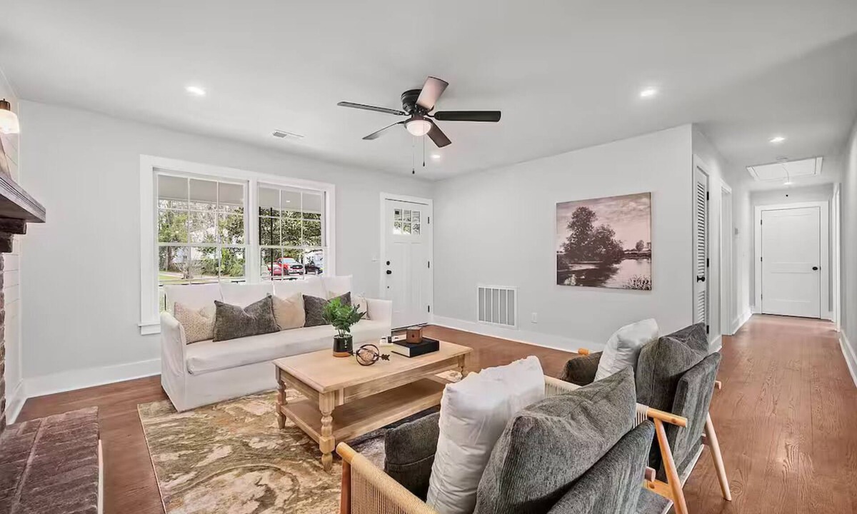 Summerville Historic District House | Cityside Haven