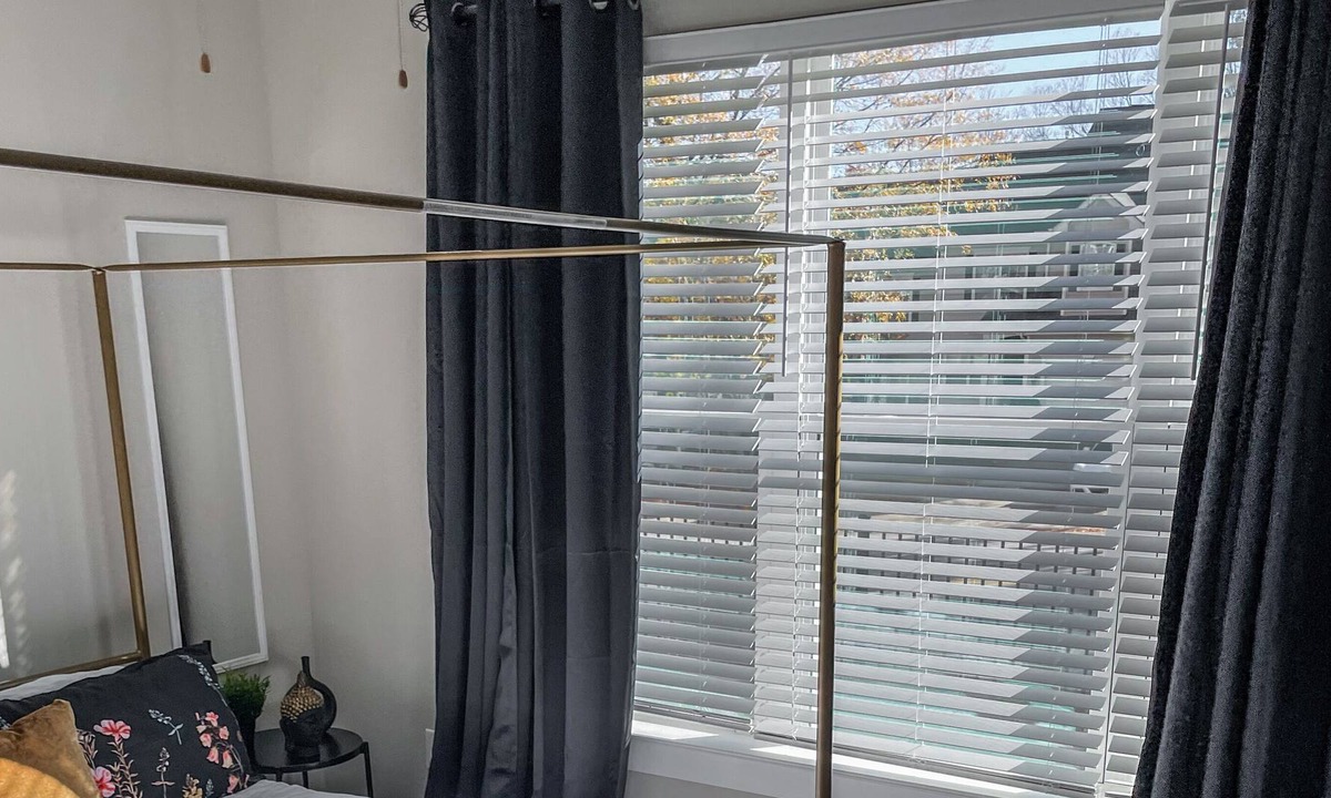 Summerhill Apartment | Classy Clean 1BR w Rooftop Views - Heart of the City