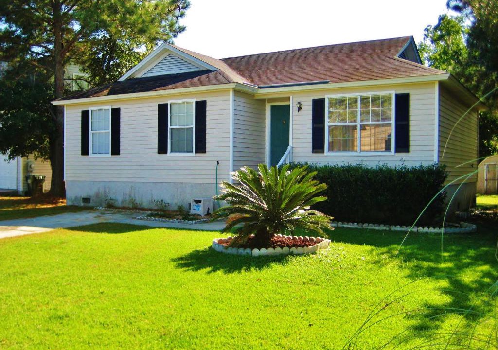 Whitemarsh Island House | Clean and Cozy Savannah House Near Tybee Beaches!
