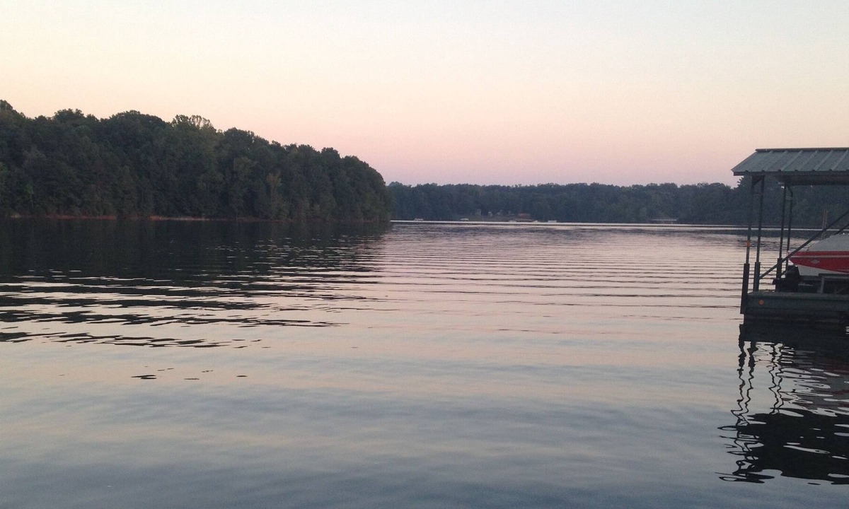 Anderson House | Close to Clemson and Green Pond Landing