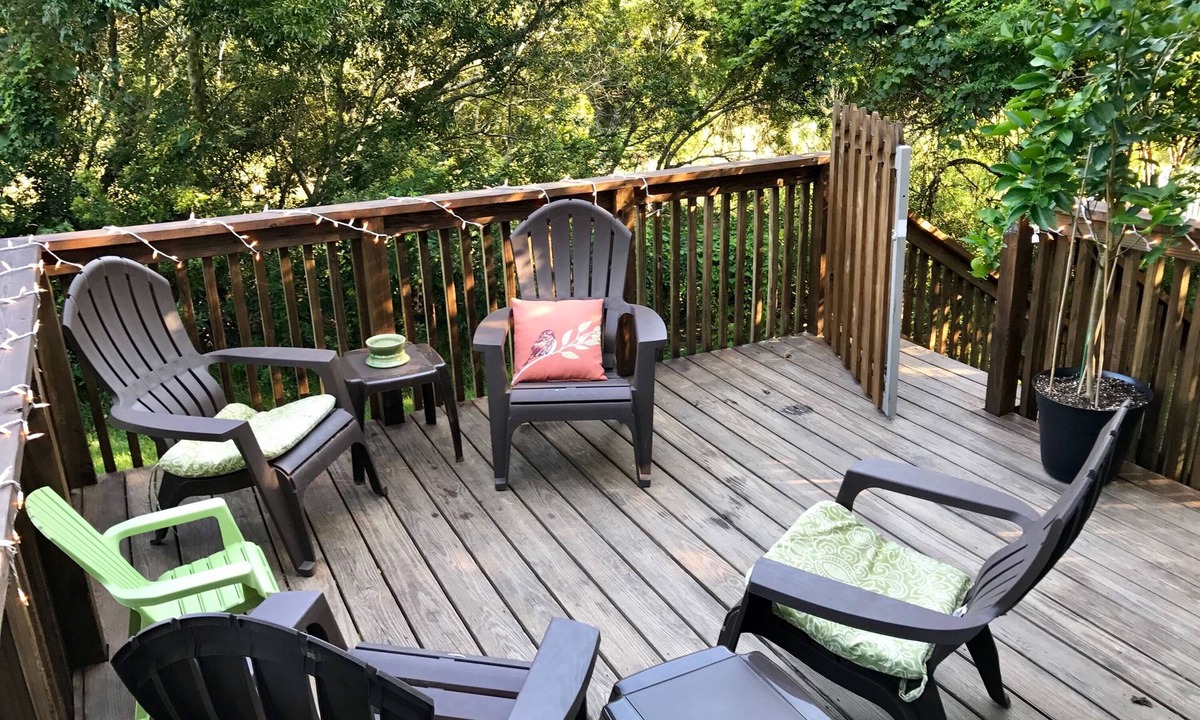 Charleston House | Coastal Comfort; Sleeps 13; Central to DT & Beach.