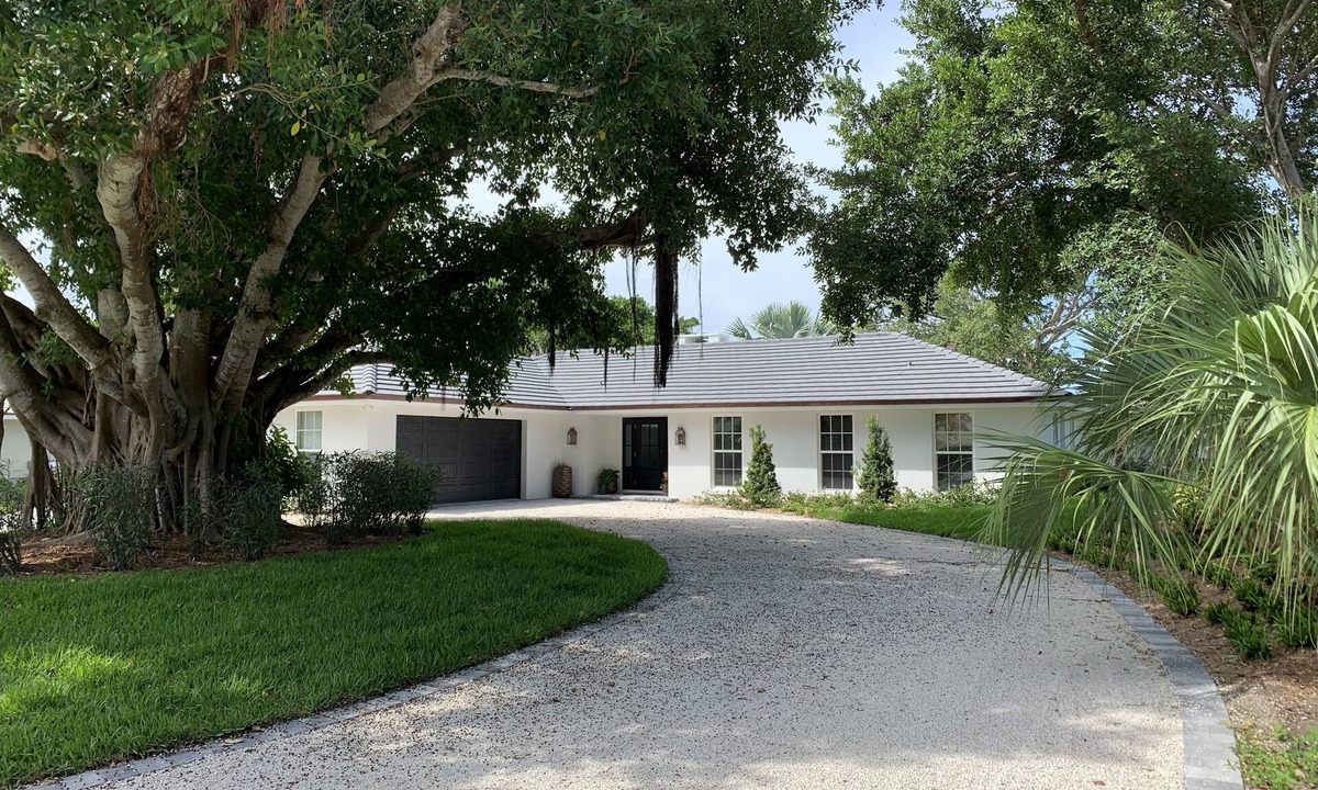 Indian River Shores House | Coastal Luxury home just steps from the beach. Live an island life.