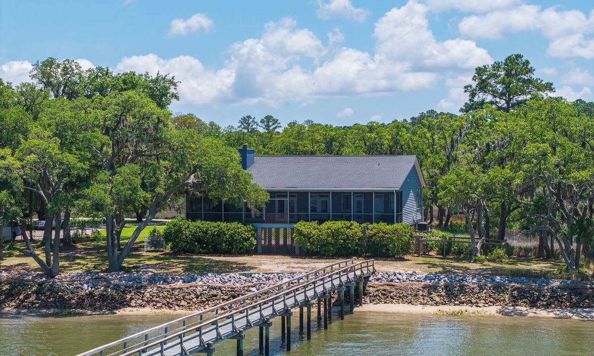Beaufort House | Coastal Seclusion with Sweeping Intracoastal Views