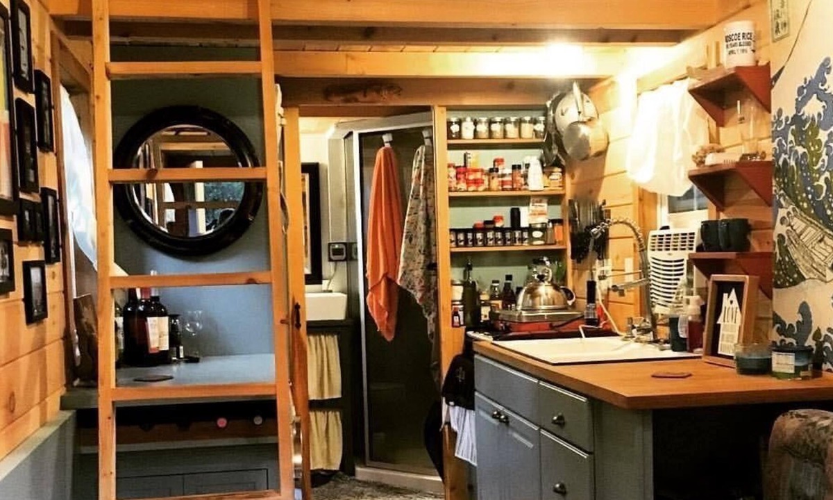 Cedar Point House | Coastal Tiny House
