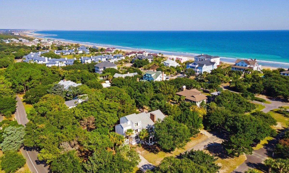 Debordieu Colony House | Come relax at Hellenic Haven just steps to the Beach!
