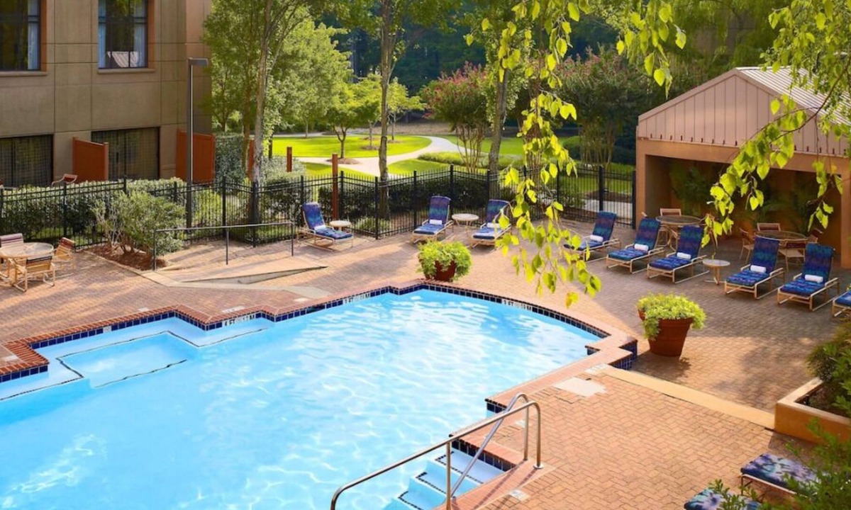 Gwinnett Place House | Comfort & Convenience 3 Family-friendly units w/ Kitchen. Enjoy Pool Access!