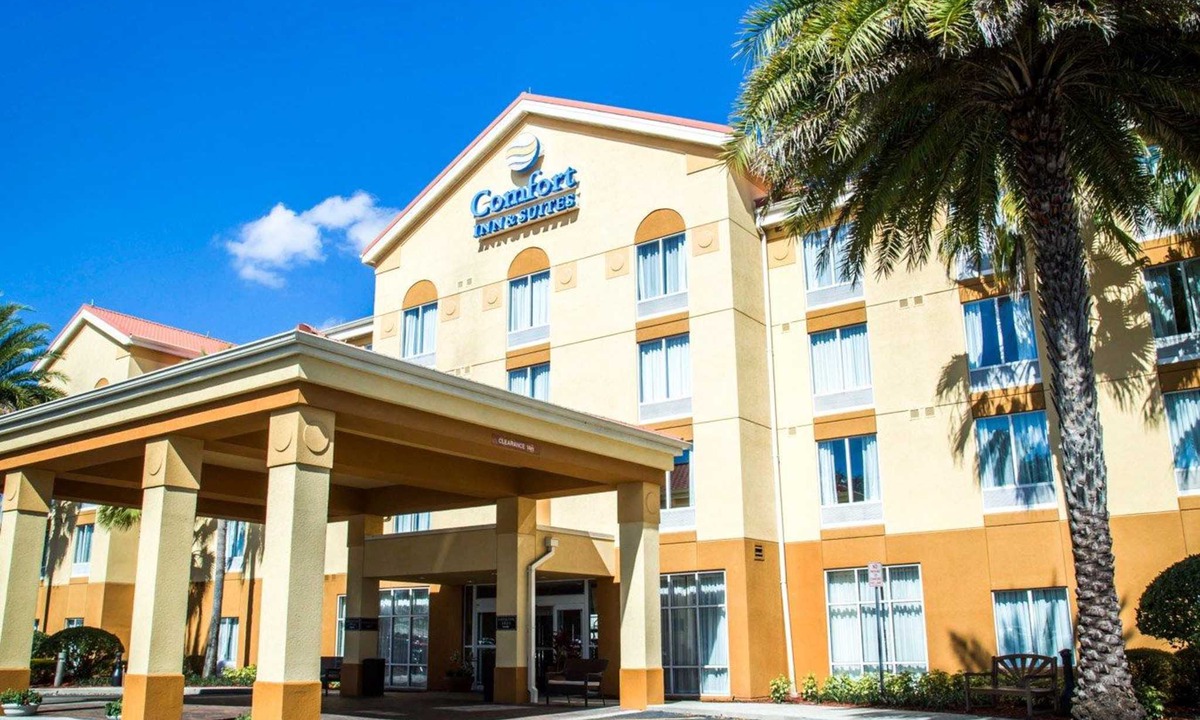 Sanford Hotel | Comfort Inn & Suites Orlando North