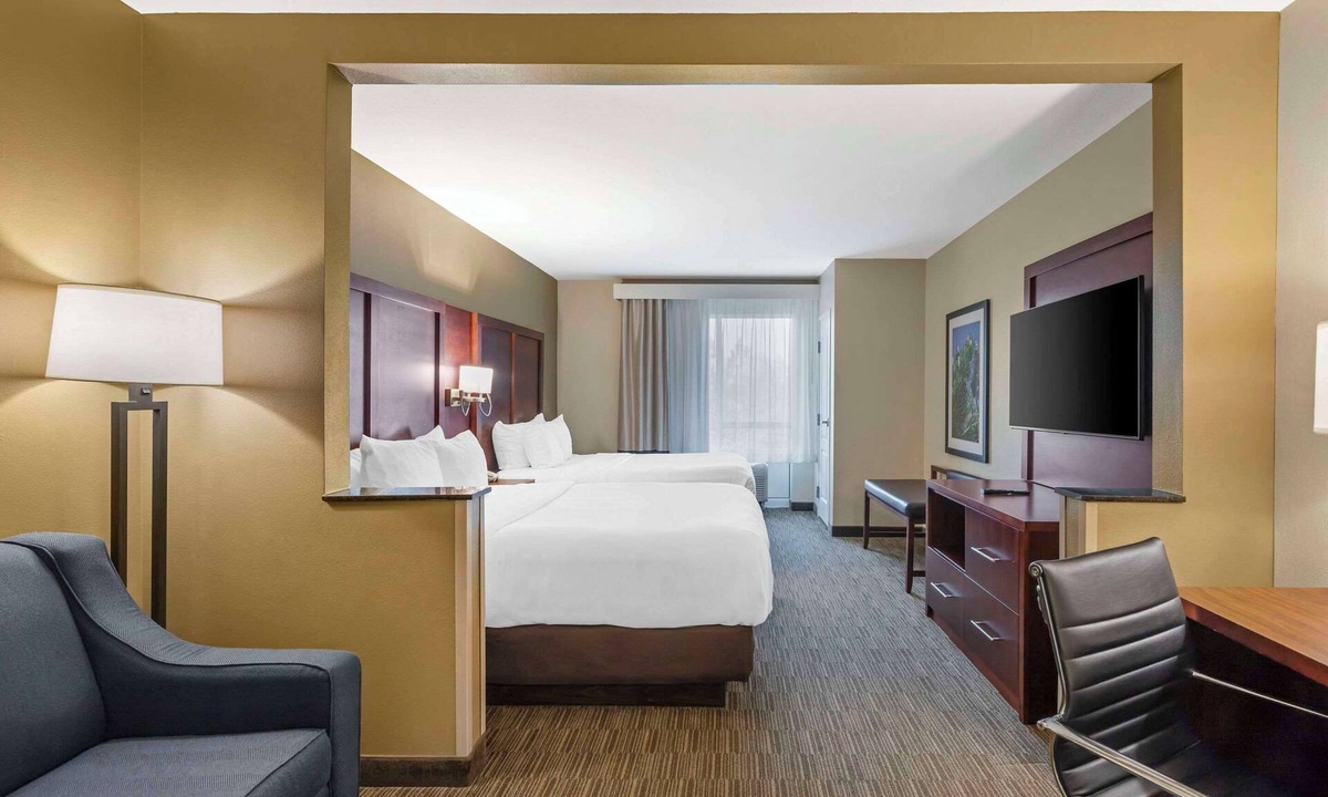Tifton Hotel | Comfort Inn & Suites Tifton