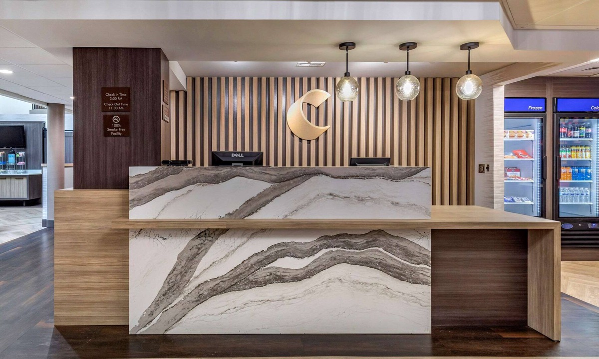 Anderson Hotel | Comfort Suites Anderson-Clemson