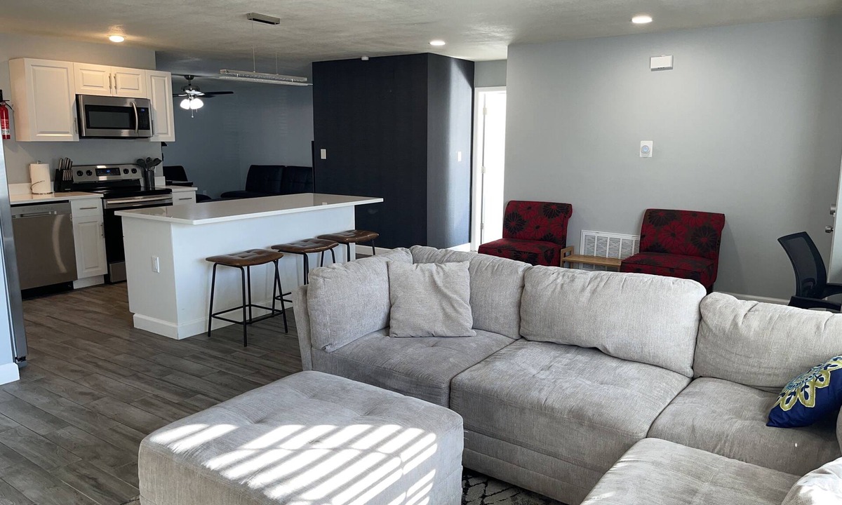 Orlando House | Contemporary Pool Home - Near International Drive Orlando