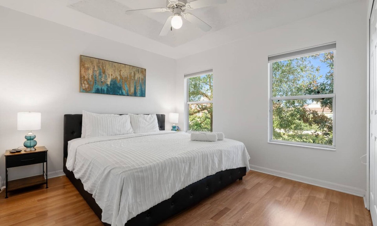 Crestwynd Bay House | Cozy 3bdr House Near Disney - AL