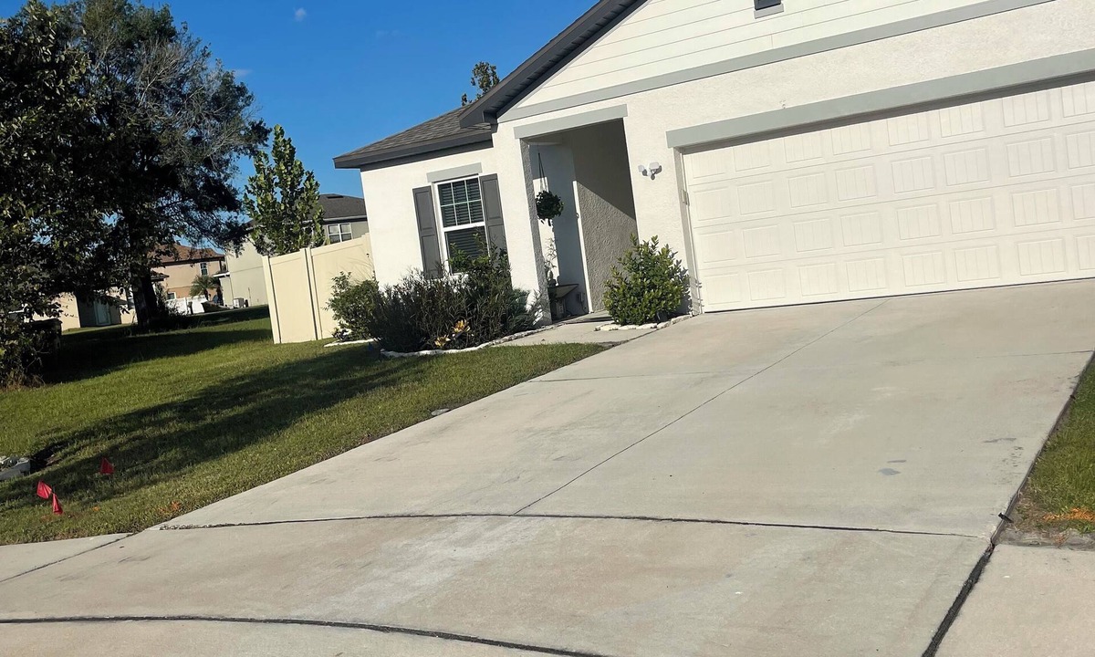 Kissimmee House | Cozy and quiet and Charming 2-bedroom house in lovely Kissimmee with AC