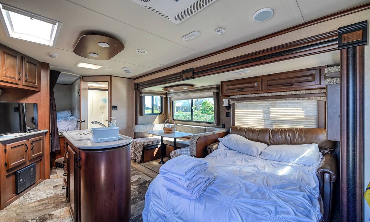 North Topsail Beach House | Cozy camper with outside kitchen & grill, pool and walking distance to the beach
