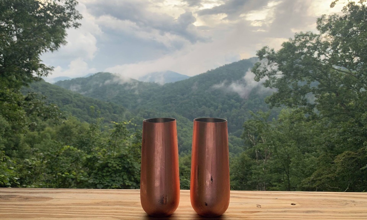 Cullowhee Cabin | Cozy mountain getaway up in the clouds and away from it all!