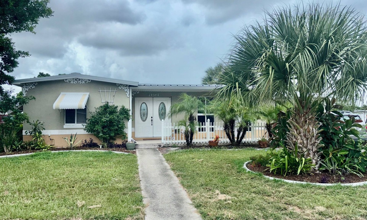 Port Charlotte House | Cozy Port Charlotte Getaway- Near Hospitals, Beaches
