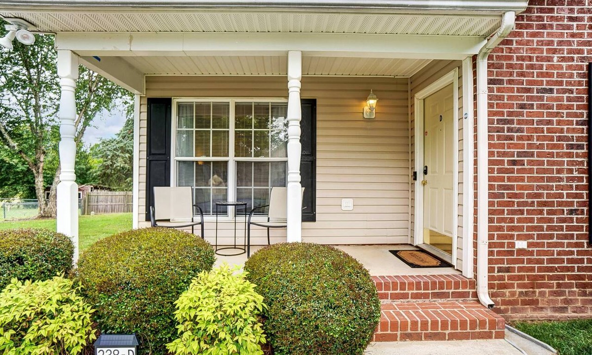 Wingate Apartment | Cozy Retreat in Wingate w Patio & Grill, Pet Friendly - Easy Access To Bypass & Monroe + 15% Off!