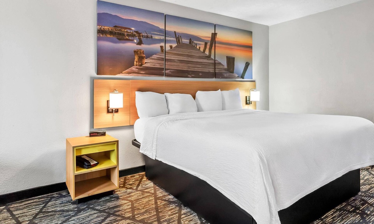 Seiglers Crossroads Hotel | Days Inn by Wyndham Aiken - Interstate Hwy 20