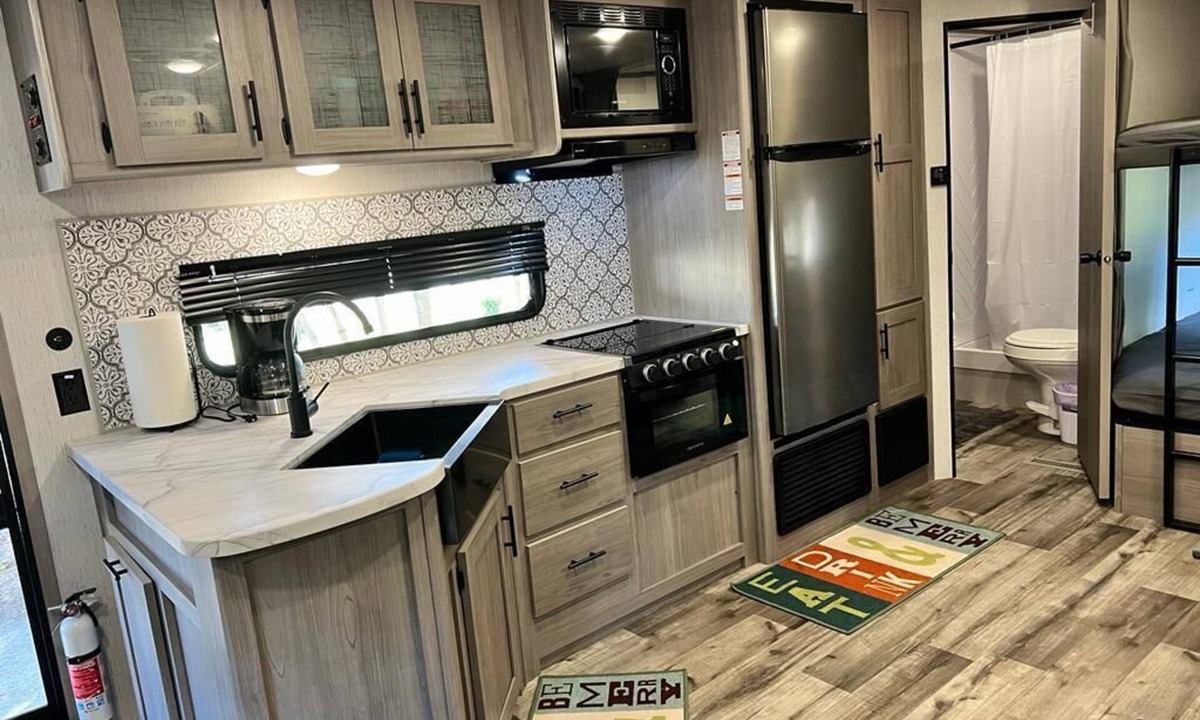 Orlando House | Delightful RV brand new 2022! 9 minutes from Orlando airport.