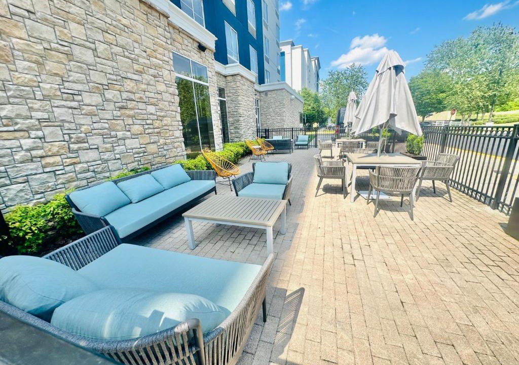 Colonial Heights Hotel | Delta Hotels by Marriott Colonial Heights