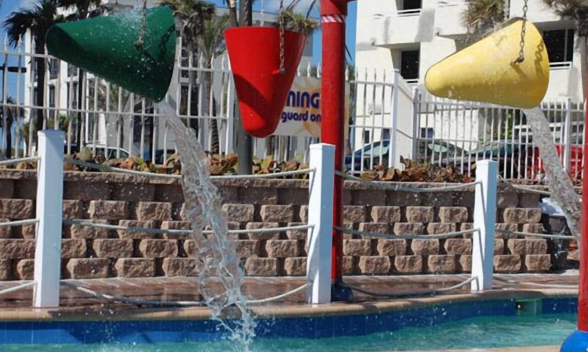 Bostroms Hotel | Diamond Resorts The Cove on Ormond Beach - South Tower - 2 Bedroom