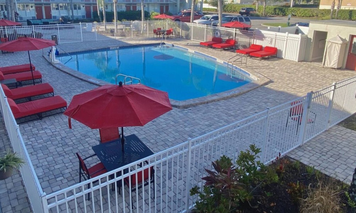 June Park House | Discover American History at Liberty Bell Memorial Museum! FREE Parking, Pool!