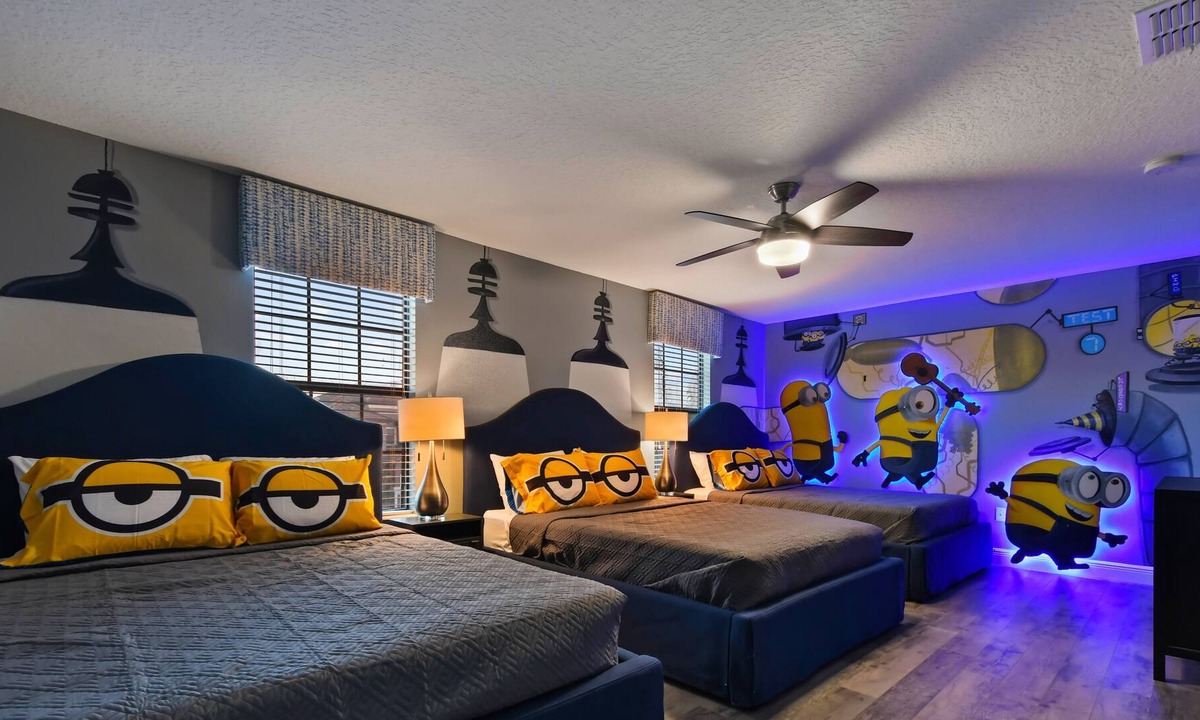 St. Cloud House | Disney themed Champions Gate Pool Home by the parks