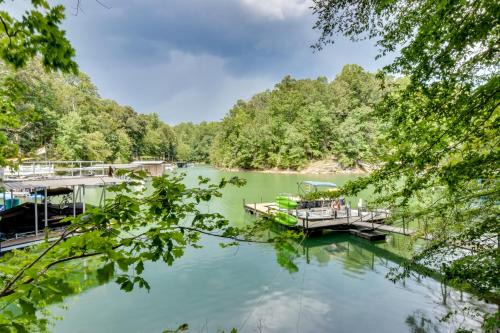 Fair Play House | Dock & Hot Tub at Fair Play Hideaway!