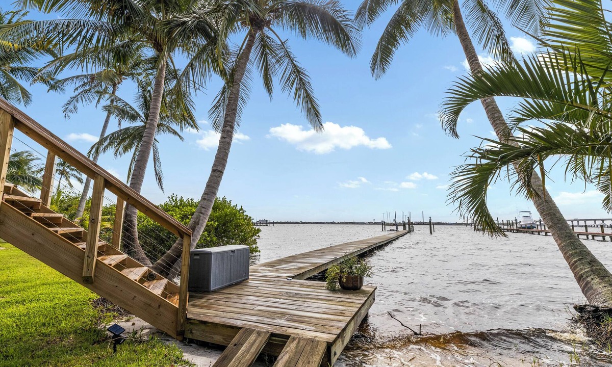 Rio Apartment | Dockside studio in Jensen Beach