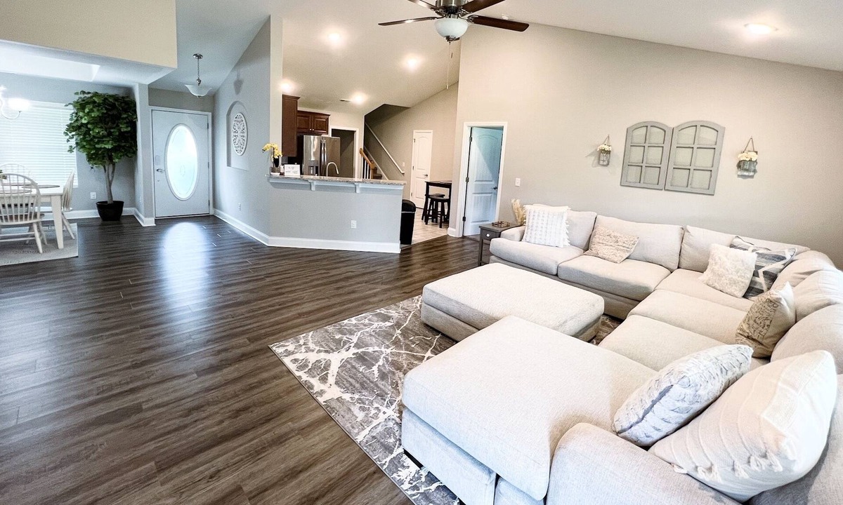 Socastee House | Dog-friendly home near beach, boat launch, & golf