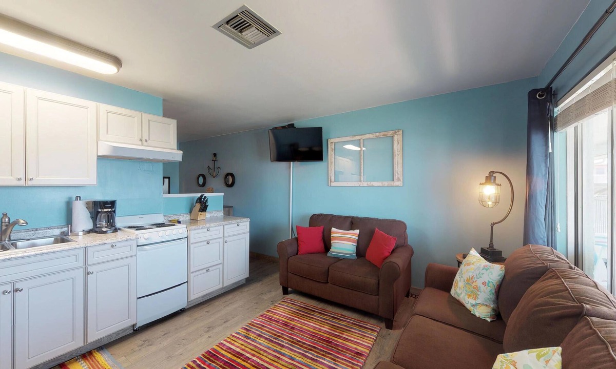 Isles of Capri Condo | Driftwood Landing 11- Isles of Capri Vacation Resort.