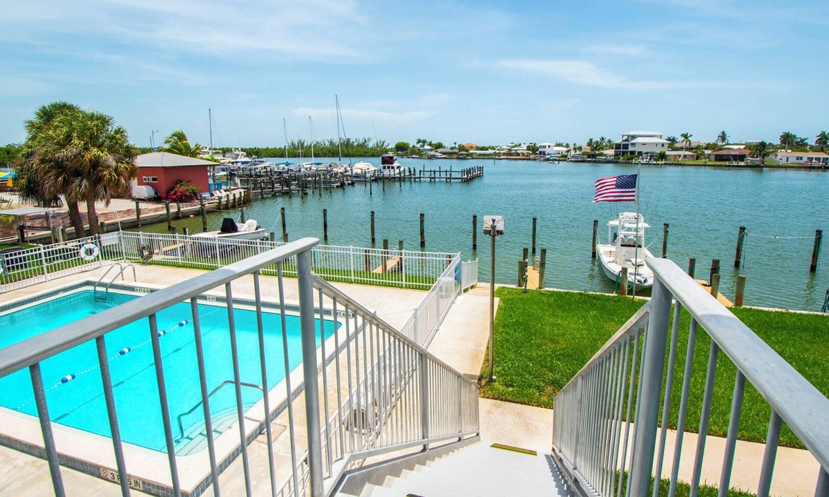 Isles of Capri House | Driftwood Landing 16- Isles of Capri Vacation Resort.