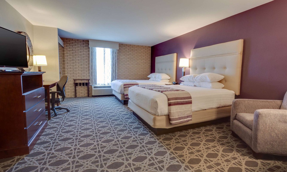 Hayti Hotel | Drury Inn & Suites Hayti Caruthersville