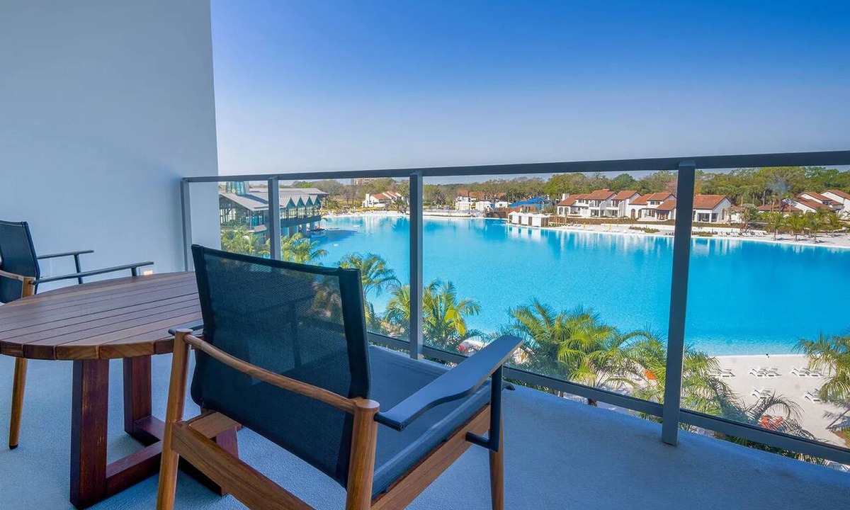 Florida Central Atlantic Coast Hotel | Evermore Orlando | Premium Tower Flat | Elevated Bayfront Living