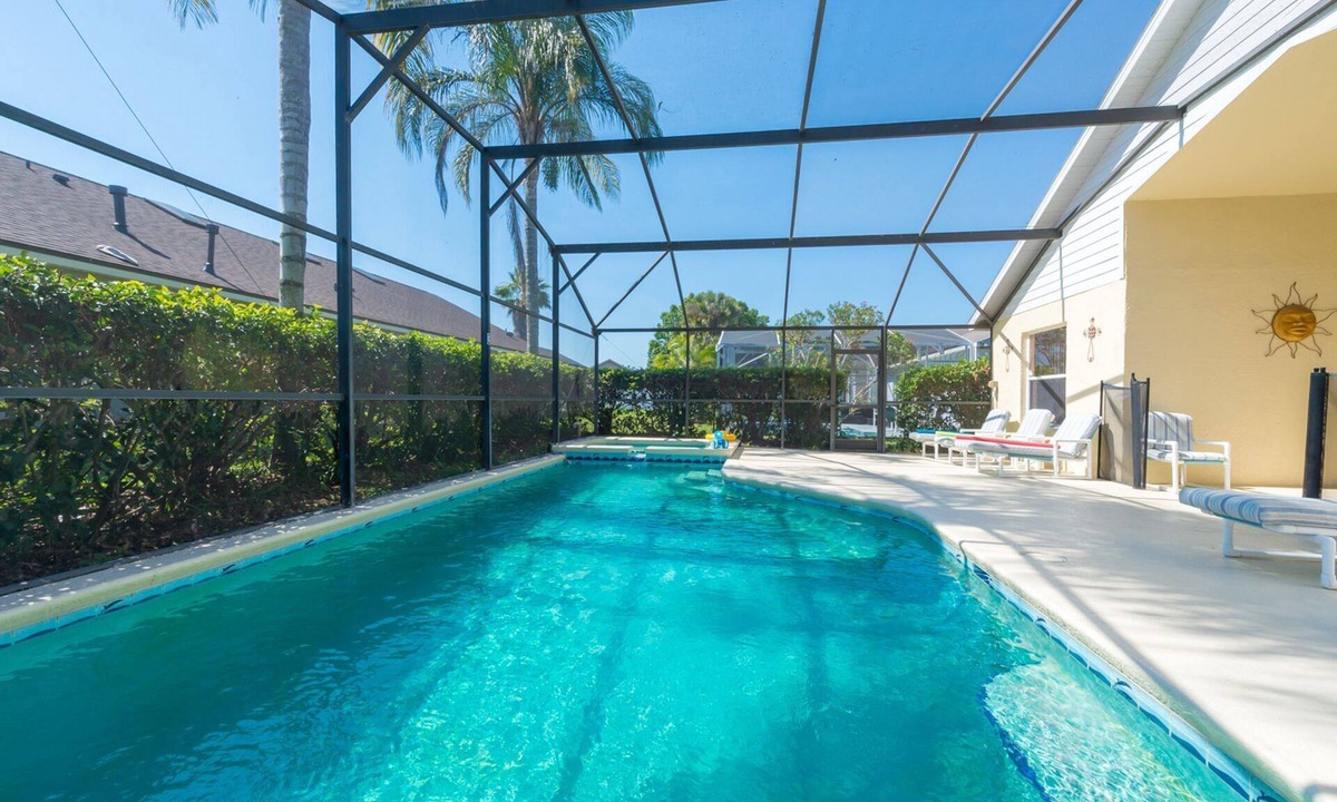 Indian Point Villa | Executive Private Disney Villa, 30 ft Pool, Spa, King, 4K UHD TV, Netflix, Wifi