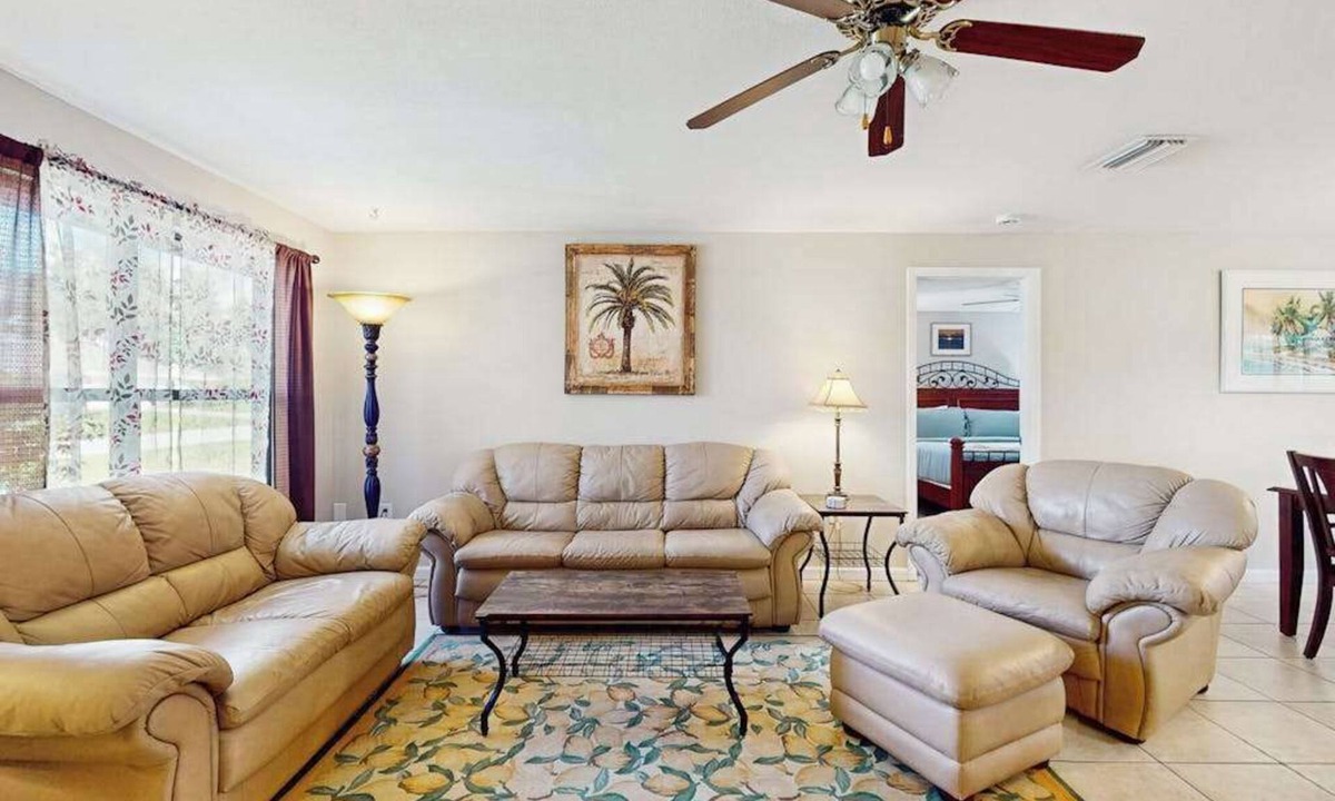 Port Charlotte House | Family and dog friendly pool home, close to beaches, harbor and river