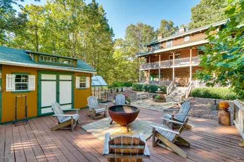 Cleveland House | Family Getaway: Georgia Cabin w/Outdoor Hot Tub