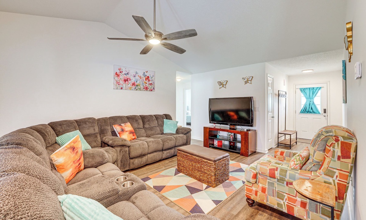 Fountain Inn House | Family Home in Fountain Inn, 2 Mi to Main St!