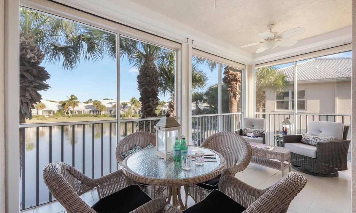 Naples Condo | Fiddlers Creek Condominium | Best of Both Worlds