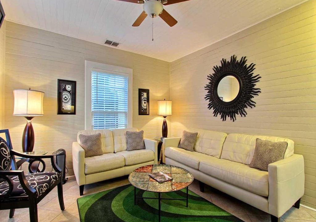Savannah Victorian District House | Forsyth Park West Carriage House