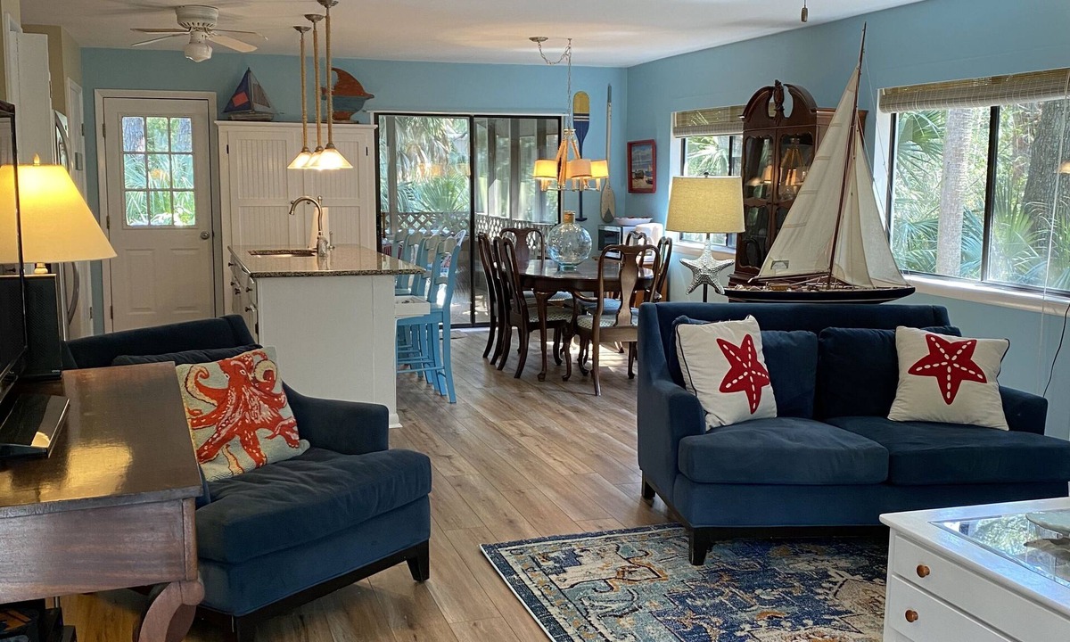 Saint Helena Island House | Fripp Island home golf cart Included- Updated- Ready to Go