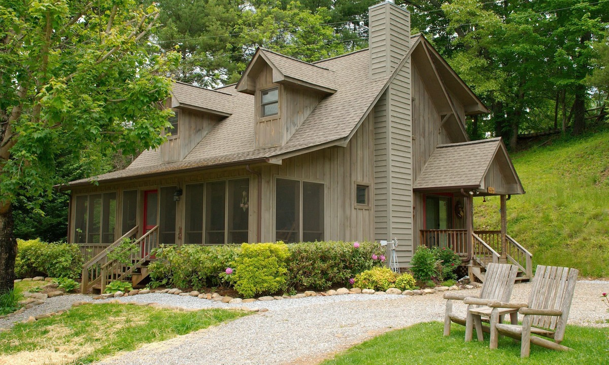 Canton House | Froggy Bottom on the River 3 Bedroom, 2 Bath, Year Round Access