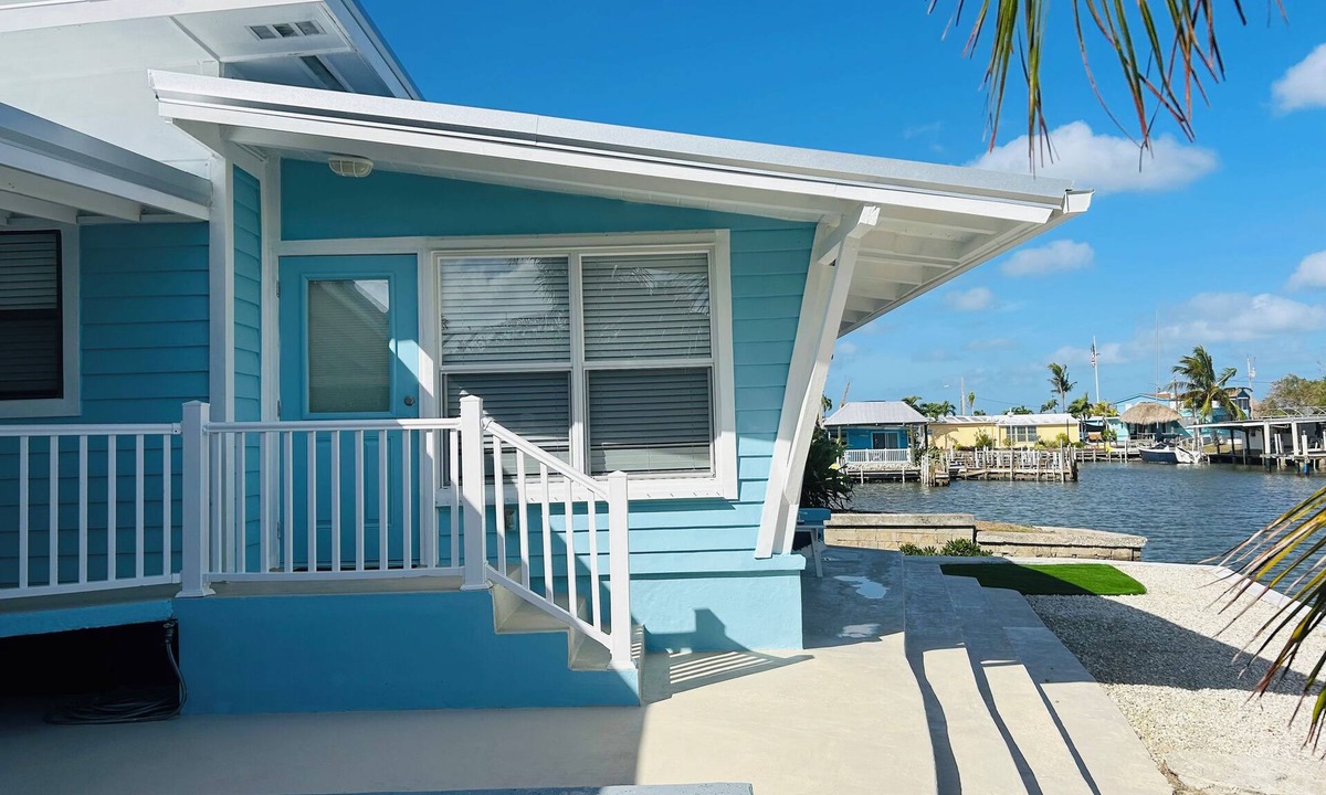 Goodland House | Full 3-bedroom Canal Front home, in Goodland Fl