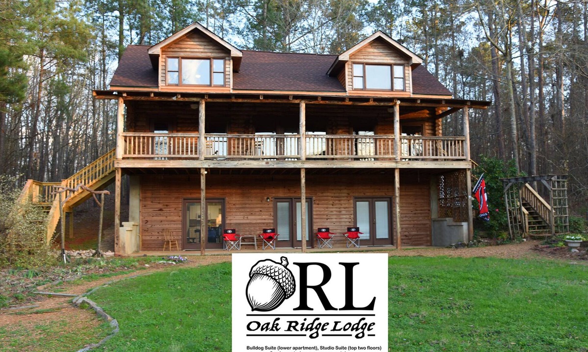 Arnoldsville Apartment | Full apartment w/kitchen, living room, w/d just outside of Athens GA, sleeps 6+