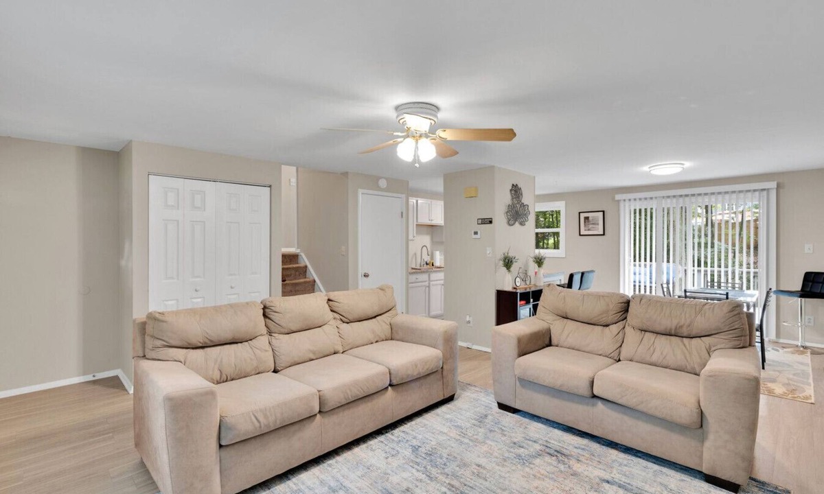 Charlotte House | Game Room in Uptown | 3BR Sleeps 7 | Pet-Friendly