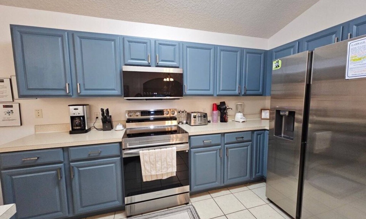 Highgate Park Villa | Gated 4 bed with Pool and Spa close to Disney