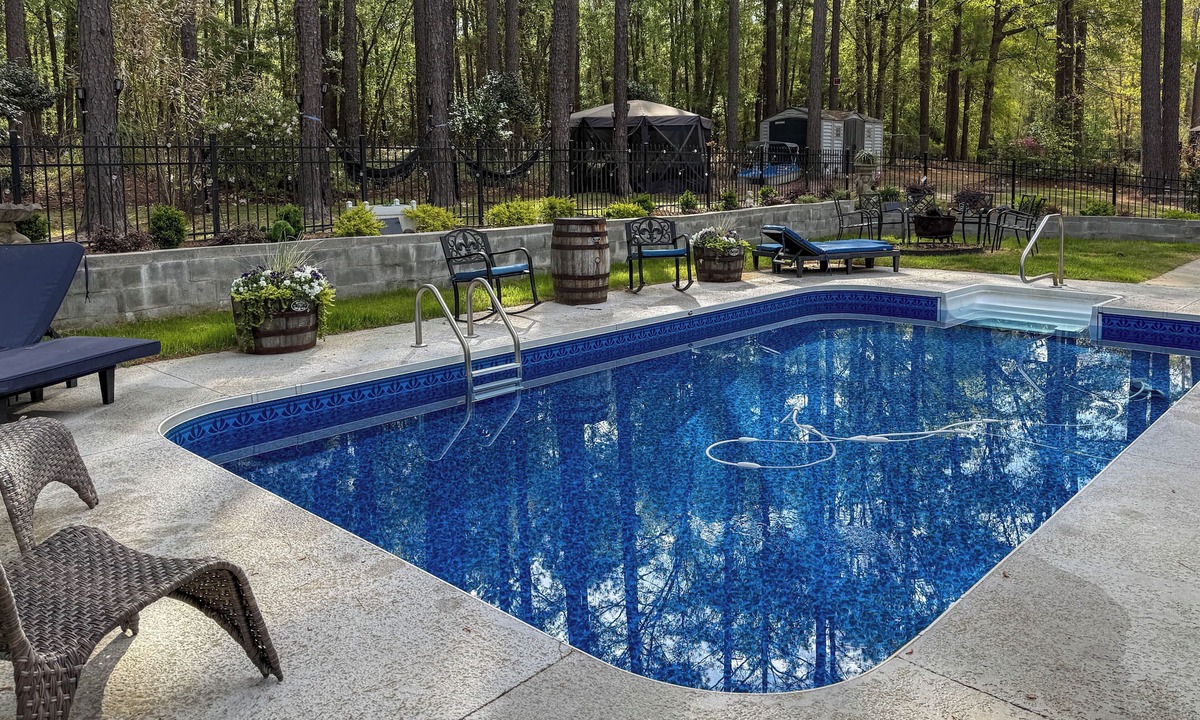 Dover House | 'Georgia's Nature Retreat' on Old Mill Pond!
