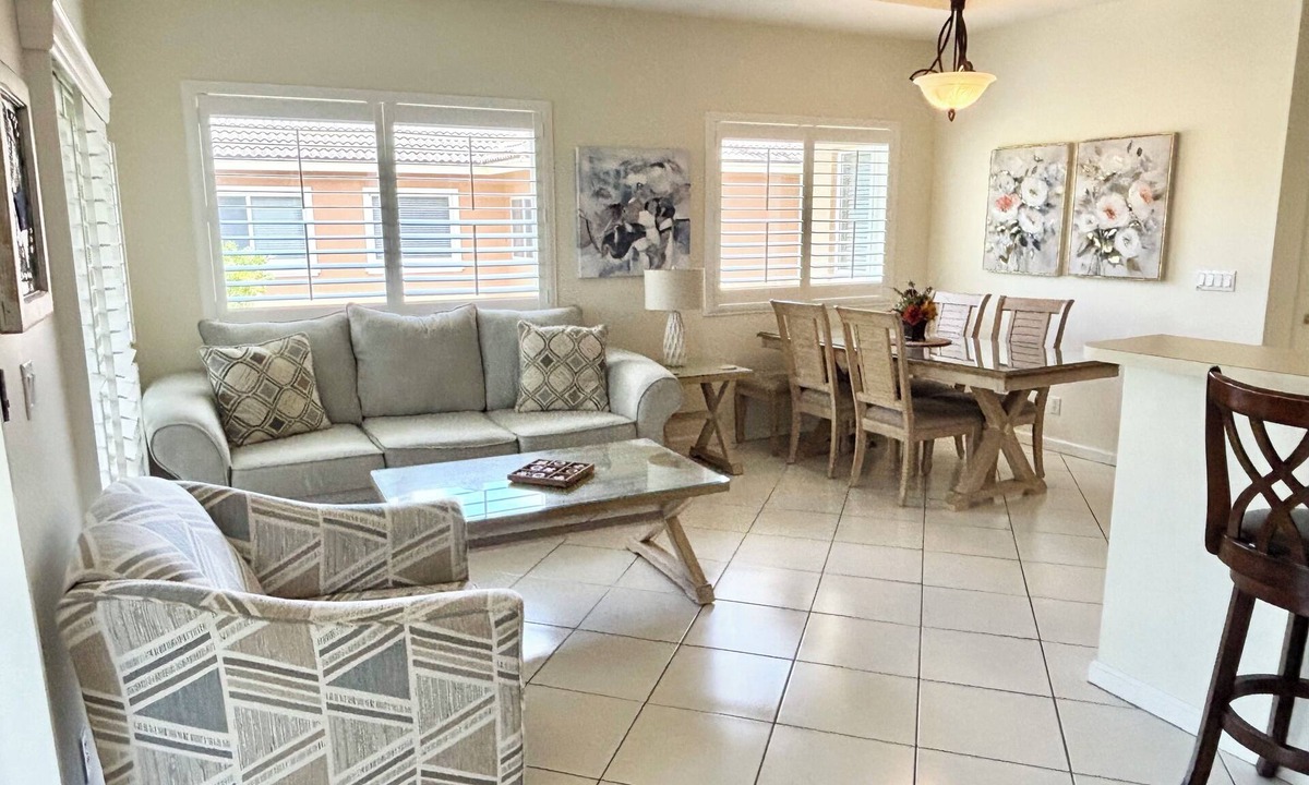Port Saint Lucie Condo | Golf Lovers' Haven in PGA Village